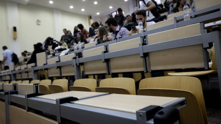 «Καμία παράταση στη διαγραφή αιώνιων φοιτητών»: Η προθεσμία και τι ισχύει για όσους εργάζονται