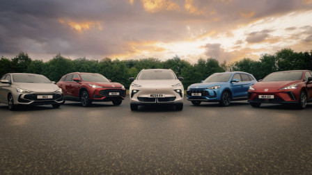 MG Motor : Το ZS Max οδηγεί την αγορά των υβριδικών C-SUV στις λιανικές πωλήσεις