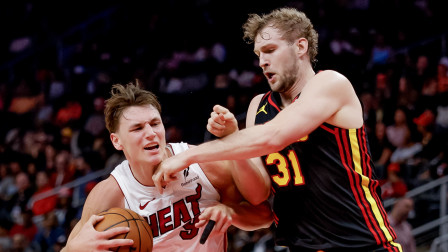 NBA: Τρίτη σερί νίκη οι Μπάκς χωρίς Γιάννη - σάρωσαν οι Χιτ και «διπλό» θρίλερ για τους Καβαλίερς