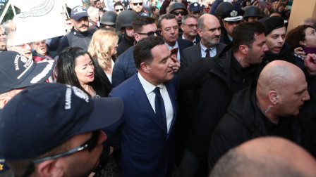 Γεωργιάδης: «Ορίστε η γροθιά του γιατρού - Θα ξαναπάω στο νοσοκομείο Νίκαιας και μην τολμήσουν...»