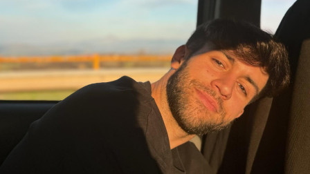 Μέλλος: Ο ηθοποιός από την «Γη της Ελιάς» αποκάλυψε τη μάχη με τον καρκίνο «Η δύναμη έρχεται στο μαζί»