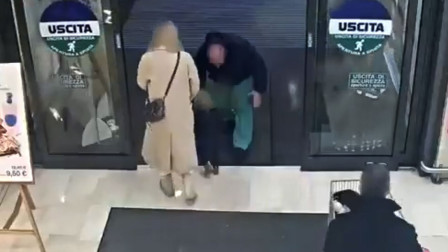 Ιταλία: Άστεγος Ρουμάνος προσπάθησε να αρπάξει κοριτσάκι από τα χέρια της μαμάς του