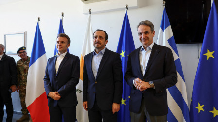 Η ανάρτηση Μακρόν στα ελληνικά μετά τη συνάντηση με Μητσοτάκη και Χριστοδουλίδη