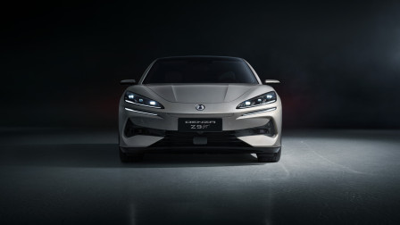 BYD: Ηλεκτροκίνηση με τις τεχνολογίες Blade Battery 2.0 και FLASH Charging