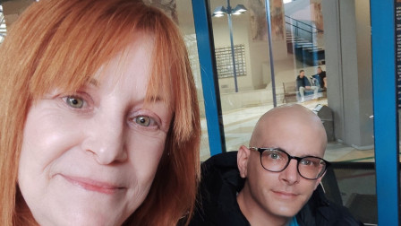 Η πρώτη φωτογραφία του δημάρχου του Άη Στράτη μετά την αφαίρεση όγκου - «Αρχηγόπουλο είσαι»