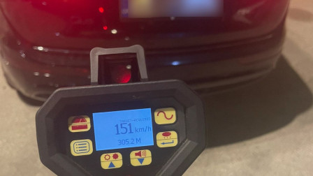 Εύβοια: Σύλληψη οδηγού που έτρεχε με 129 χλμ την ώρα σε δρόμο με όριο τα 50