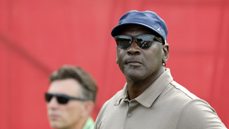 Αυτοί είναι οι 50 πιο ακριβοπληρωμένοι αθλητές όλων των εποχών - Σε ποια θέση είναι ο Αντετοκούνμπο