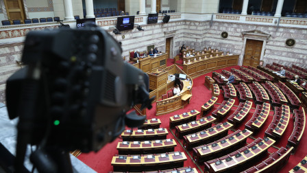 ΟΠΕΚΕΠΕ: 20 πολιτικά πρόσωπα στο μικροσκόπιο και σενάρια ανασχηματισμού - Κάλπες ζητά ο Ανδρουλάκης