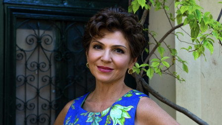 Ταμίλα Κουλίεβα: «Όταν γέννησα δεν έκανα επισκληρίδιο - Ήθελα να συμπάσχω μαζί με το παιδί»