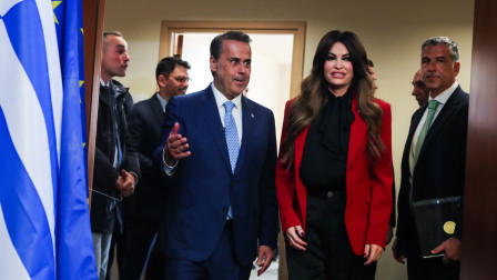 Ιστορικές υπογραφές για τα κοιτάσματα στο Ιόνιο: Η πρώτη γεώτρηση μετά από 50 χρόνια