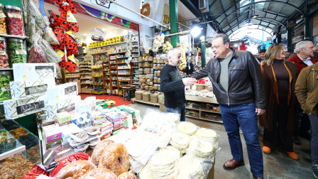 Περιοδεία Φάμελλου στη Θεσσαλονίκη: «Το ψάρι βρωμάει απ' το κεφάλι» - Να παραιτηθεί ο Μητσοτάκης