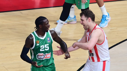 Ο Κέντρικ Ναν επέλεξε Βεζένκοφ για «MVP» της Euroleague