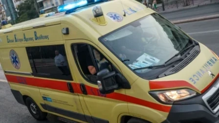 Σοκ στην Εύβοια: Νεκρός 17χρονος μετά από σύγκρουση με ασθενοφόρο στο Αλιβέρι