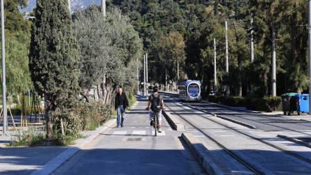 Kυριακάτικη «κόντρα» Δούκα - Μητσοτάκη για Βασιλίσσης Όλγας:«Ιδιωτικός δρόμος με έξοδα του κράτους;»