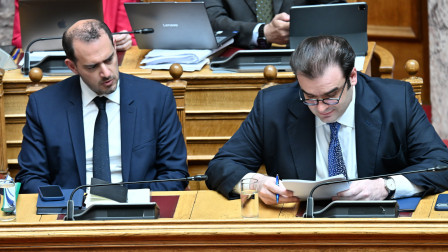 Βουλή: Υπερψηφίστηκε στην Ολομέλεια το φορολογικό νομοσχέδιο