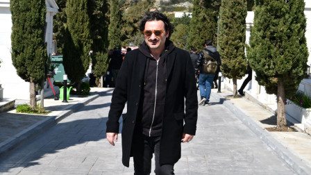 Ραγίζει καρδιές ο Βασίλης Χαραλαμπόπουλος για τον πατέρα του: «… πώς τη χωρίζεις μια ζωή;»