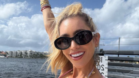 Αμερικανίδα influencer του MAGA κατηγορείται για επίθεση με «βιαιοπραγίες» στο μετρό του Λονδίνου