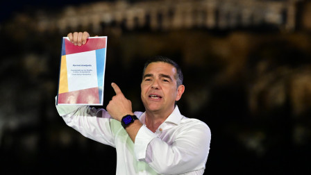 ΕΛΑΣ – Τσίπρας: Αιχμηρή ανάρτηση για Πιερρακάκη και ψηφιακή δημοκρατία