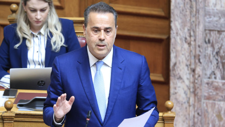 Βουλή: Στη σκιά της απώλειας Ταγαρά η συζήτηση για τον Κώδικα Χωροταξίας και Πολεοδομίας