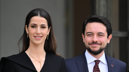 Νέο πορτρέτο για το πριγκιπικό ζεύγος της Ιορδανίας Χουσεΐν και Ράζουα στην τρίτη επέτειο γάμου