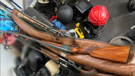 Πάτρα: Χειροπέδες σε άνδρα που διαφήμιζε το οπλοστάσιό του στα social media