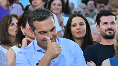 Τσίπρας: «Αυτή δεν είναι κυβέρνηση, είναι αίθουσα αναμονής στην Ευελπίδων...»