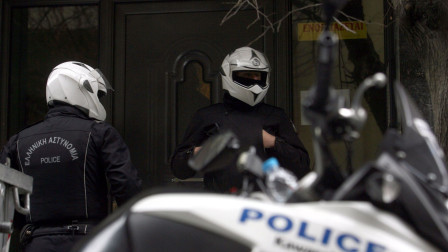 Αστυνομικά πυρα μετά τη διάρρηξη κοσμηματοπωλείου στον Λαγκαδά