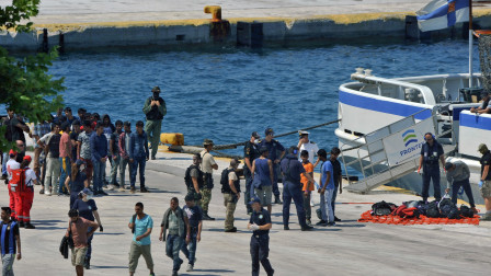 «Ελάτε χωρίς χαρτιά, η αστυνομία δεν θα σας βρει»: Απέλαση μετά από βίντεο-κάλεσμα σε μετανάστες