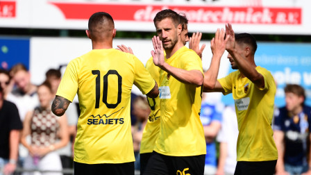 ΑΕΚ - Ντε Γκράαφχσαπ 2-1: «Πρεμιέρα» στη νέα σεζόν με νίκη και σκόρερ τους Βάργκα-Ζούμπκοφ