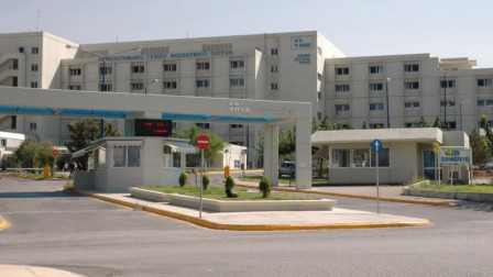 Πάτρα: Κρατούμενος πήγε να αποδράσει ενώ ήταν στο νοσοκομείο - Συγκρούστηκε με τους φρουρούς