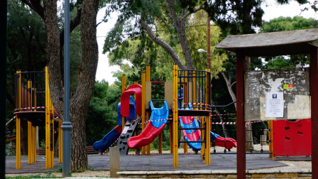 «Ήταν ολόγυμνος – Φοβόμαστε για τα παιδιά μας»: Μαρτυρίες στον Flash για τον επιδειξία στην Κυψέλη