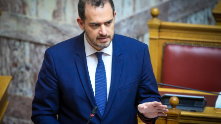 Κώτσηρας: Απαγόρευση ηλεκτρικών πατινιών σε ανήλικους κάτω των 17 ετών