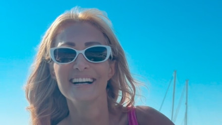 Νατάσα Θεοδωρίδου: «Άλλος με τη βάρκα μας» - Γιατί τραβάει κουπί καλοκαιριάτικα