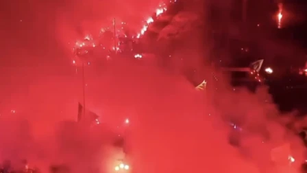 «Κάηκε» η Νάπολι για τα γενέθλια των 100 χρόνων της