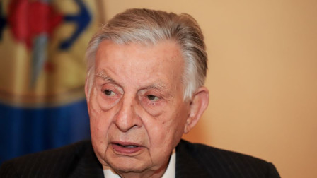 Μητσοτάκης: «Αποχαιρετώ με συγκίνηση μια προσωπικότητα σαν τον Ιωάννη Βαρβιτσιώτη...»