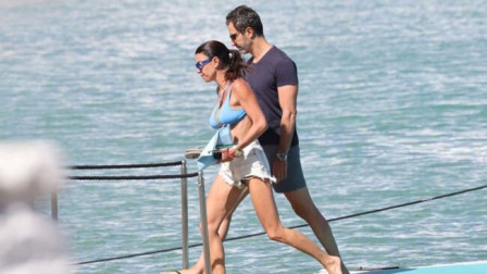Μαρίνα Βερνίκου: Η κόρη της «πετά» πάνω από τη θάλασσα – Το εντυπωσιακό βίντεο