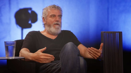 «Ο Θεός είναι δημιούργημα του ανθρώπου»: Οι αποκαλύψεις του Βλαδίμηρου Κυριακίδη
