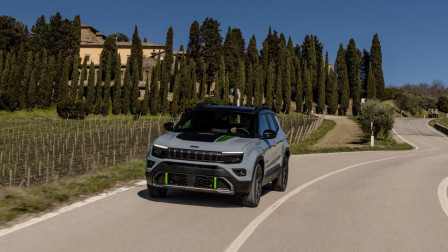 Μία εβδομάδα με το Jeep Avenger 4xe North Face