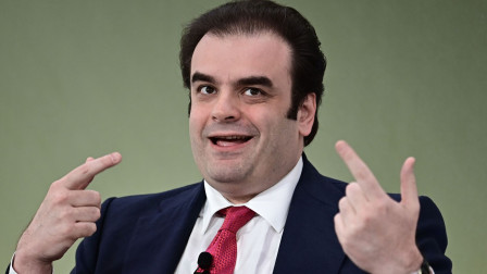 Le Point: «Πιερρακάκης, ο Έλληνας που θέλει να ξυπνήσει την Ευρώπη» - Ο άνθρωπος πίσω από το Gov.gr
