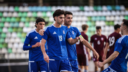 Ελλάδα U21 - Λετονία U21 4-2: Σόου Αλμύρα-Κωστούλα και άλμα πρόκρισης για την «γαλανόλευκη»