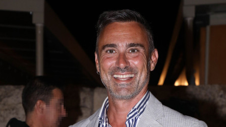 Γιώργος Καπουτζίδης: «Ο πιο ωραίος Έλληνας άντρας είναι ο σύντροφός μου»