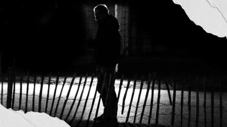 Γαλάτσι: Επίθεση κουκουλοφόρων σε γυμνάσιο - Με εγκαύματα στο πόδι 13χρονος μαθητής