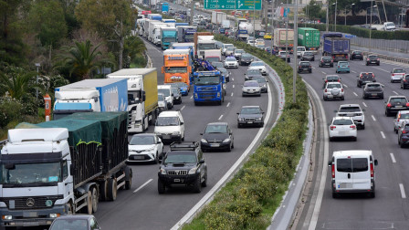 Άρση ακινησίας με το μήνα: Πώς θα πληρώνετε τέλη κυκλοφορίας μέσω myCAR