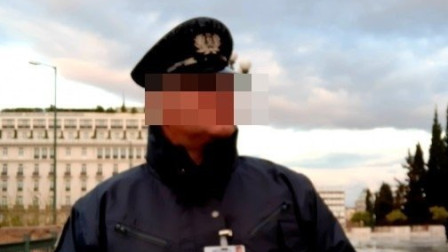 Ενοχή του αστυνομικού της Βουλής προτείνει η εισαγγελέας - Κατηγορείται ότι βίαζε τα παιδιά του