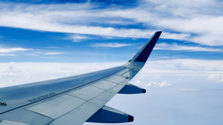 Η άνοδος του πετρελαίου βάζει «φωτιά» στις τιμές των αεροπορικών εισιτηρίων ενόψει Πάσχα