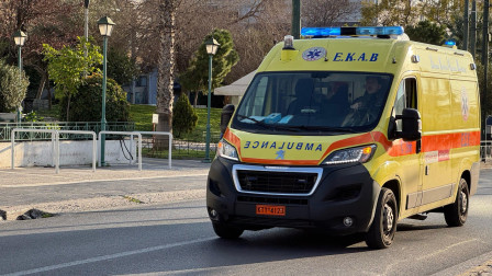 Νέα τραγωδία στην άσφαλτο: Νεκρός μοτοσικλετιστής στον Άγιο Δημήτριο - Συγκρούστηκε με φορτηγό