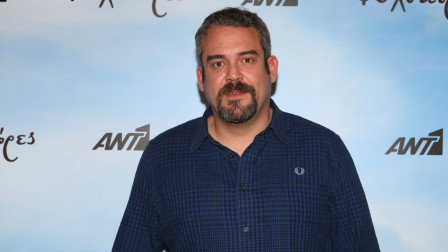 Πυγμαλίων Δαδακαρίδης: «Όταν πέθανε ο πατέρας μου είχα παραστάσεις και ήταν θεραπευτικό»