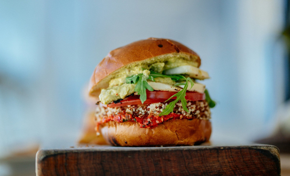 Vegan burger (Lefteris kallergis/Unsplash)