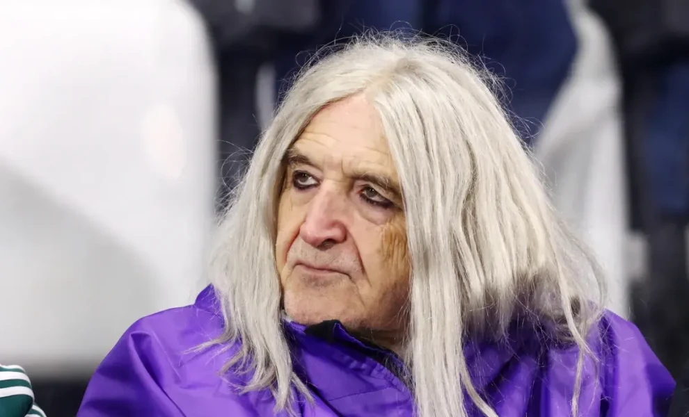 ΙΝ ΤΙΜΕ