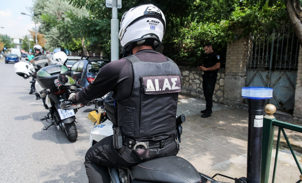 ΚΙΝΗΤΟΠΟΙΗΣΗ ΜΕΤΑ ΑΠΟ ΤΗΛΕΦΩΝΗΜΑ ΓΙΑ ΒΟΜΒΑ ΣΤΟ ΔΗΜΑΡΧΕΙΟ ΑΜΑΡΟΥΣΙΟΥ. Παρασκευή 2 Σεπτεμβρίου 2022 (ΓΙΑΝΝΗΣ ΠΑΝΑΓΟΠΟΥΛΟΣ / EUROKINISSI)